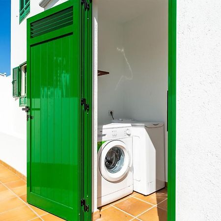 Apartamentos Los Quiqueres Puerto del Carmen  Exteriör bild