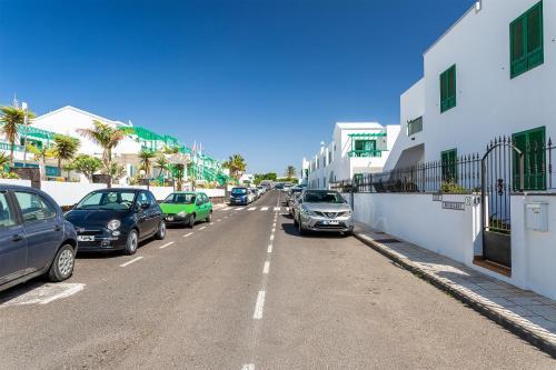 Apartamentos Los Quiqueres Puerto del Carmen  Exteriör bild